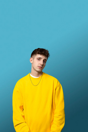 Toby Romeo Reveals New Single 'Devils Cup' Image