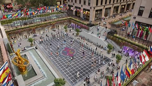 ROCKEFELLER CENTER and FLIPPER'S ROLLER BOOGIE PALACE Bring Roller Skating to Iconic Rink Image