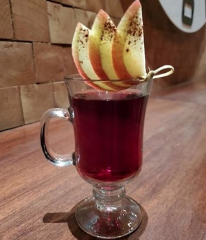 SANDEMAN PORT Mulled Wine Recipe-Just Right for Spring Image