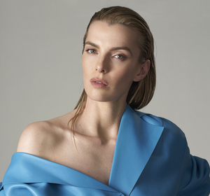 Betty Gilpin to Star in Peacock's Highly Anticipated Drama Series MRS. DAVIS 
