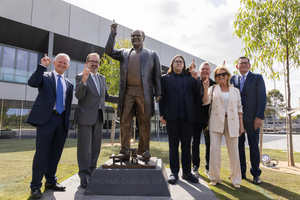 Michael Gudinski AM Statue Unveiled at Melbourne's Rod Laver Arena Image