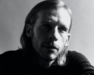 Kevin Devine Releases 10th Album 'Nothing's Real, so Nothing's Wrong' Image