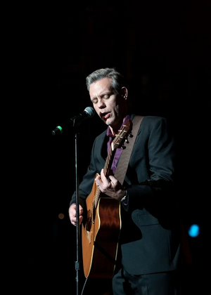 Adam Pascal Joins Immersive NEXT TO NORMAL In Barcelona This Summer Image