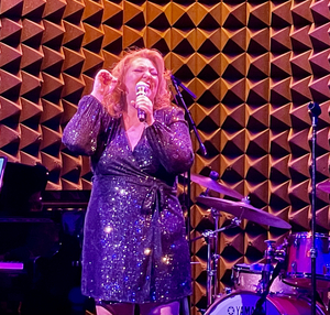 Review: TORI SCOTT Leaves It All on the Stage in JETLAGGED at Joe's Pub Image