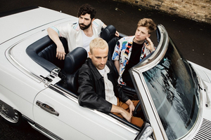 Foals Share New Track 'Looking High' 