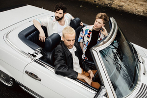 Foals Share New Track 'Looking High' Image