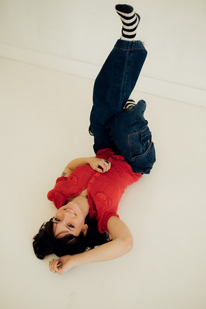 Chloe Lilac Debuts 'how does your girlfriend feel about it' Image
