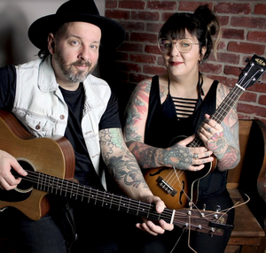 Steve & Ginie Jackson Release New Single '7 Billion People' Image