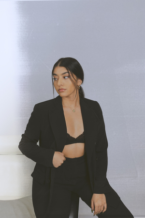 KIANA Releases New Single 'Chaos' Image