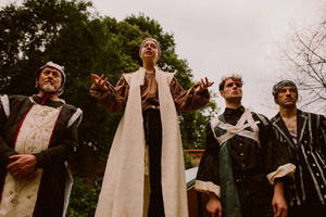 Review: RICHARD II, The Vaults Image