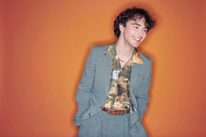 Alfie Templeman Shares New Single 'Colour Me Blue' Image