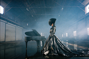 Amelia Moore Releases New Single 'Crybaby' Image
