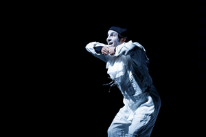 Review: ITALIAN MIME SUICIDE at The Theatre Centre Speaks Passionately About a Silent Art 