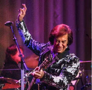 Feature: Neil Diamond-The Tribute Featuring Rob Garrett Will be Performed for Arizona Charlies 34th Anniversary Celebration Image