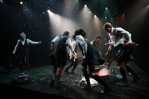 Red Bull Theater to Stream All-Female 2019 Production of MAC BETH Image