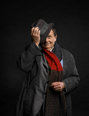 Review: BARRY HUMPHRIES - THE MAN BEHIND THE MASK, Richmond Theatre 