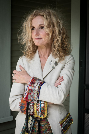 Patty Griffin Announces Rarities Album & Shares First Song 