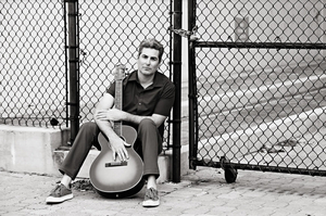 Singer and Guitarist Adam Weinberg Releases New Single 