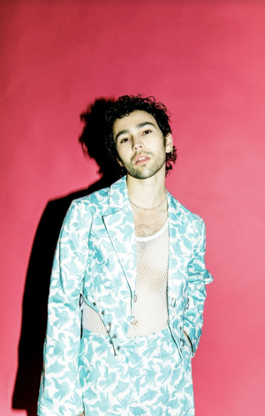 Global Star MAX Drops Funky Throwback Single, 'Gucci Bag' Image