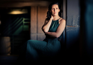 Edie Carey Releases Motherhood-Inspired Track, 'Rise' Image