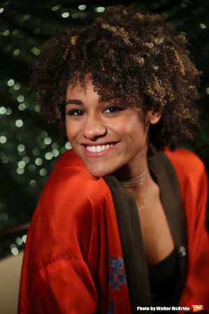 Ariana DeBose, Estrella Principal del Teatro Musical Estadounidense Image
