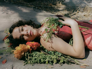 Progressive Pop Rocker Kisskadee Drops Debut Album, 'Black Hole Era' Image