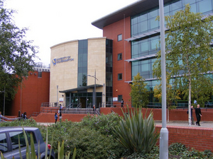 Wolverhampton University Suspends Recruitment For Arts Courses 