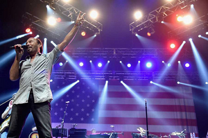 Lee Greenwood Set to Kick-off Fox & Friends Concert Series This Memorial Day Weekend Image