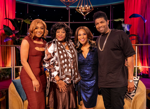 Jennifer Holliday & Loretta Devine to Talk DREAMGIRLS on FRIDAY NIGHT VIBES Image