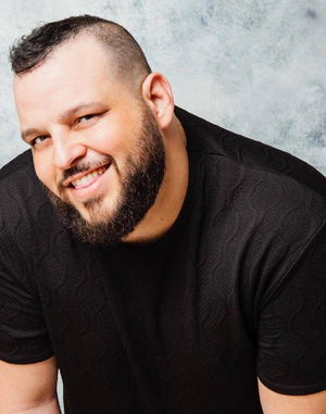 Interview: Chatting with Daniel Franzese on musical theatre and his new play 'Italian Mom Loves You!' 