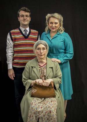 BETTY BLUE EYES Comes to Therry Theatre This Week 