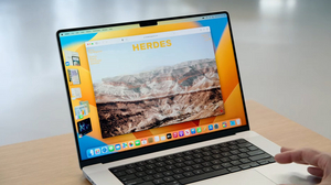 Apple Launches New 'Stage Manager' Feature in macOS Ventura Image