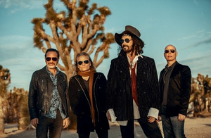 Mike Campbell & the Dirty Knobs Confirm Fall Headlining Tour & Dates With The Who Image
