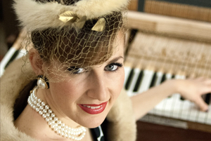 Alexis Cole to Present SUNDAY IN NEW YORK at Chelsea Table + Stage Image
