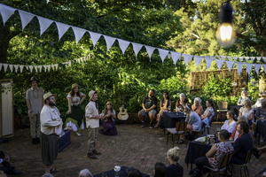 The Kiwis Turn US Gardens into Shakespeare Theatres 