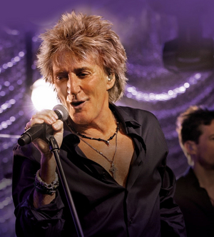 Rod Stewart Will Celebrate Father's Day With New Video for 'Touchline' 