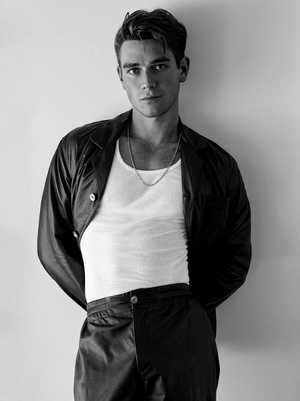 RIVERDALE's KJ Apa to Star in Kelly Blatz's ONE FAST MOVE Image