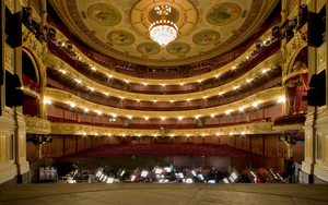 Rundvisning på Gamle Scene Comes to Det KGL. Teater Image