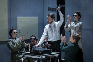 Review: The Festival d'Avignon Presents LE NID DE CENDRES By SIMON FALGUIÈRES Image