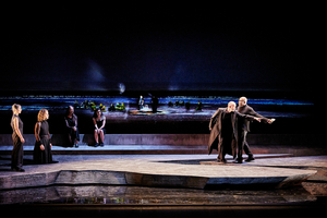 Review: The Festival d'Avignon Presents IPHIGENIE By ANNE THERON Image
