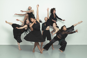 UNA Productions Opens Harkness Dance Center Season With NY Premiere Of GRASS IS GREEN 