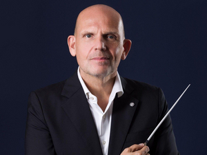 HK Phil Music Director Maestro Jaap Van Zweden Returns To Open The 2022/23 Season 