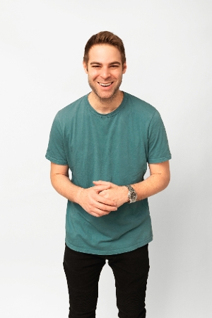Interview: Eric Neumann of ERIC NEUMANN SPECIAL PRESENTATION at House Of Comedy Image