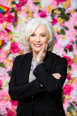 10 Videos To Celebrate BETTY BUCKLEY AT CAFE CARLYLE September 27th Through October 1st 