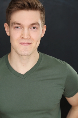 Interview: Tommy Betz of HAIRSPRAY at Ohio Theater Image