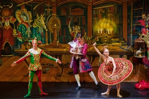 Interview: Anna Trafimova of NUTCRACKER! MAGICAL CHRISTMAS BALLET PRESENTED BY TALMI ENTERTAINMENT at Orpheum Theatre 