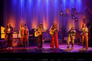 Interview: Elizma Badenhorst and Ashleigh Butcher of UP ON THE ROOF – THE CAROLE KING SONGBOOK at the Theatre on The Bay Talk All Things 'King' Image