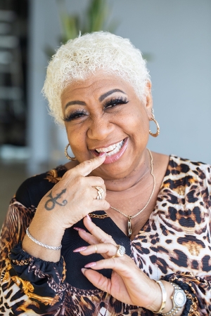 Feature: SIN CITY KITCHEN TO PREMIERE SEASON 2 WITH A WATCH PARTY AND SPECIAL GUEST COMEDIENNE LUENELL 