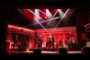 Interview: Brynne Smith of MILLION DOLLAR QUARTET CHRISTMAS at The Playhouse 