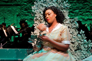 Interview: ZOIE REAMS of TROUBLE IN TAHITI & SERVICE PROVIDER at Minnesota Opera 